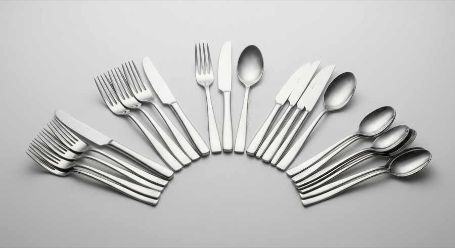 Stainless steel cutlery sets